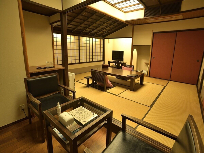 Room 3, Shuzenji Kizuna Plus, Izu