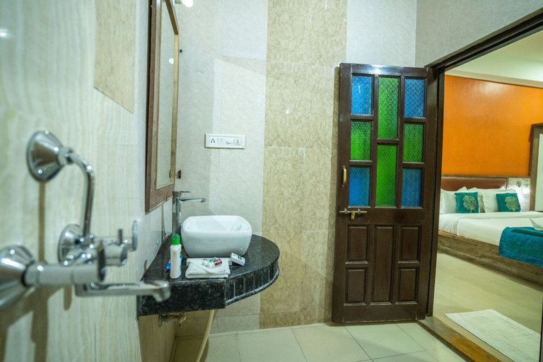 Bathroom 4, Hotel Marina Mahal, Jaisalmer