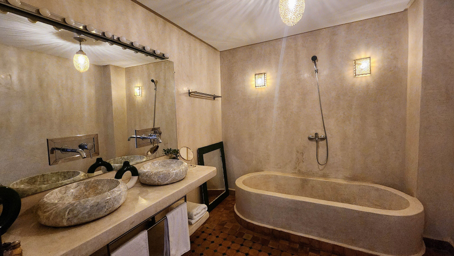 Bathroom 3, Riad Lily, Rabat