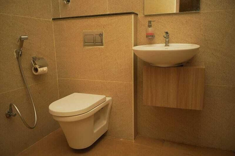 Bathroom 5, Hotel Indian Imperial, Thanjavur