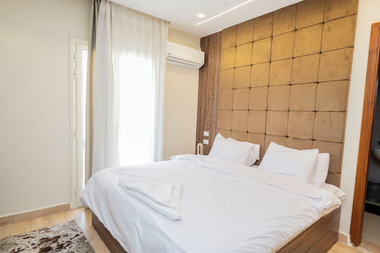 Room 5, Amon Pyramids View Inn, Al-Ahram