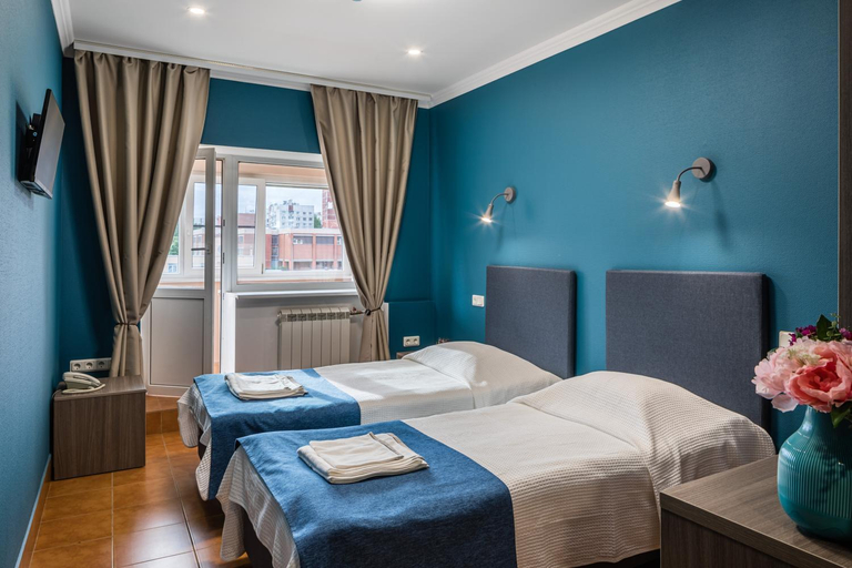 Others 5, Hotel Luko, Sankt-Peterburg gorsovet