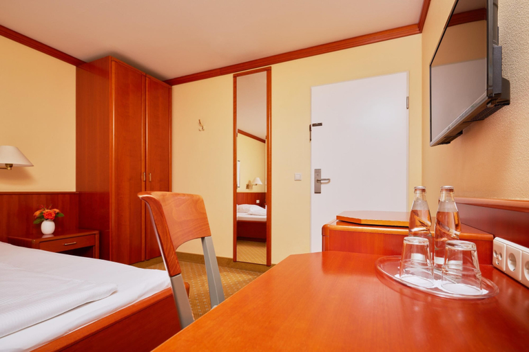 Bedroom 2, Best Western Hotel Geheimer Rat, Magdeburg