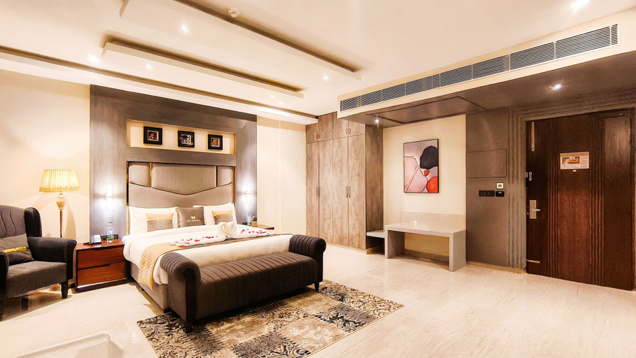 Room 2, The Meriton, Delhi