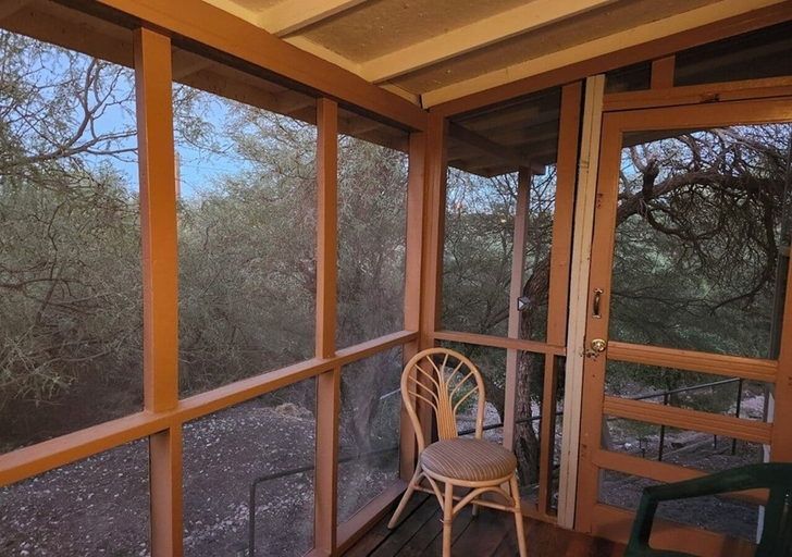 Terrace/patio 3, Vigilante Inn Immortal Camp, Cochise
