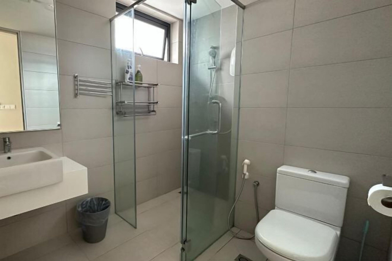 Bathroom, JazzA Suite by Homey Planet, Penang Island