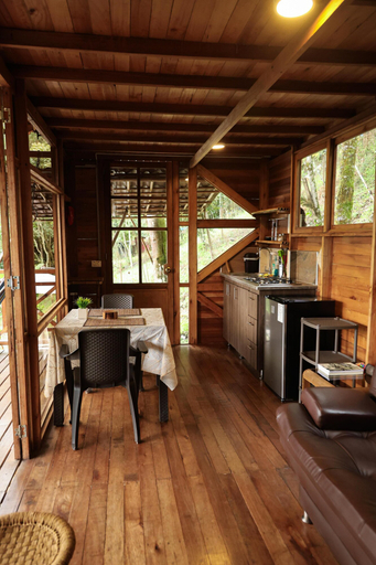 Living area 2, Resurreeccion, San Francisco