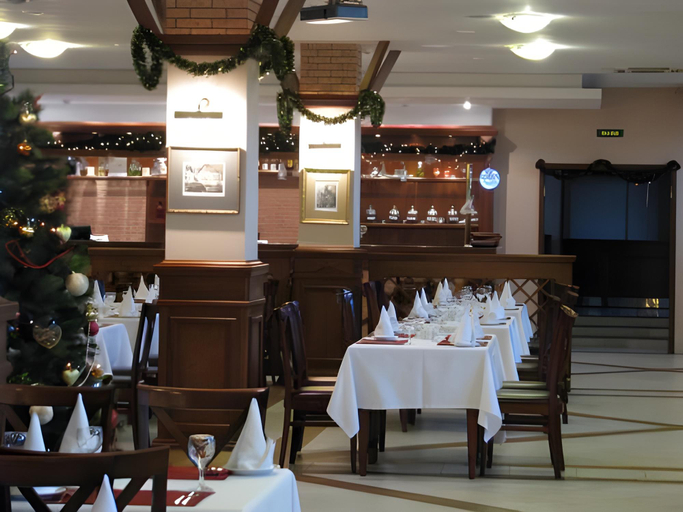 Food & Drinks 4, Hotel Samson, Sankt-Peterburg gorsovet