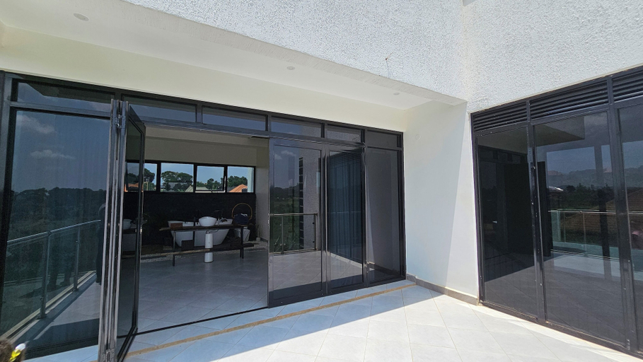 Bathroom 5, Muguet by Ibiscot Development, Busiiro