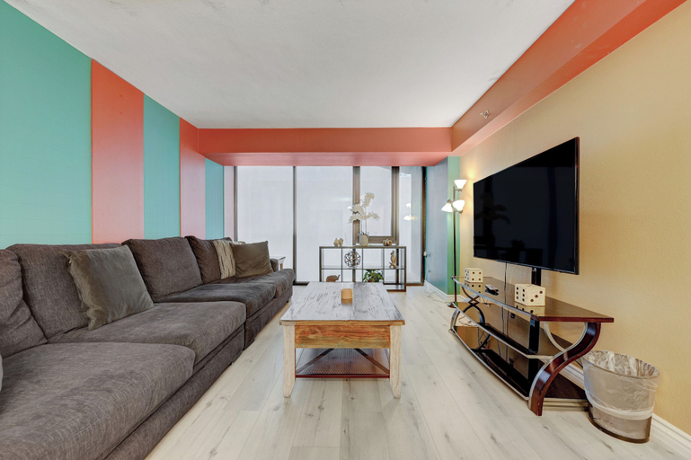Living area 3, Stay Together Suites | Center Strip PH, Clark