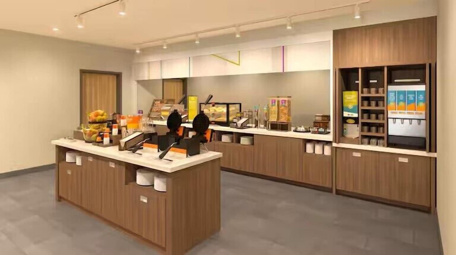Food & Drinks 5, Home2 Suites by Hilton Chelmsford Lowell, Middlesex
