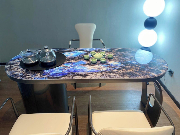 Living area 2, Zhihui Star Business Hotel, Chantrea