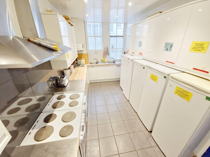 Others 5, Edinburgh Backpackers - over 18s only, Edinburgh