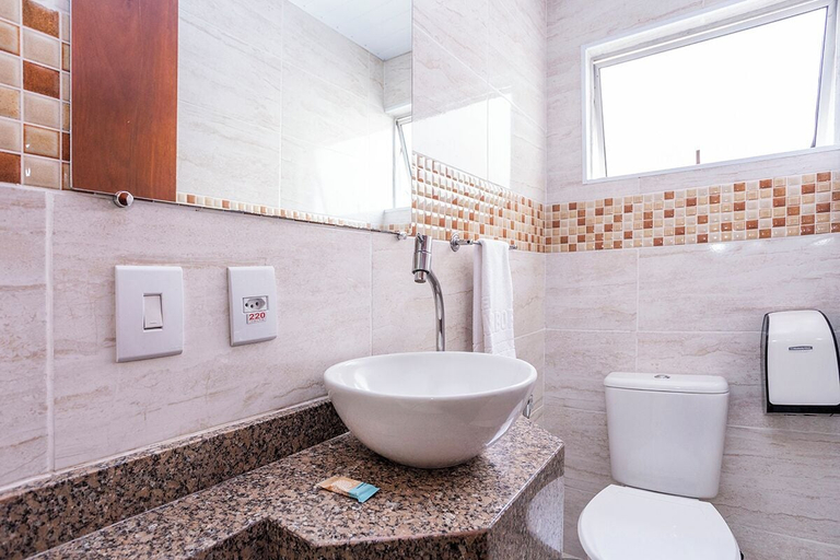 Bathroom 3, Hotel Marbor, Mogi das Cruzes