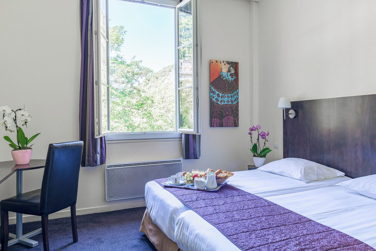 Room 3, HI Brides-les-Bains, Savoie