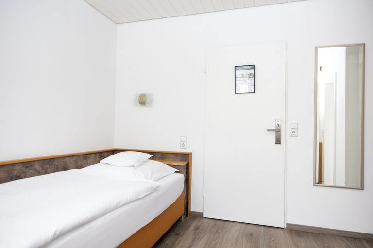Bedroom 3, Hotel Vetter, Esslingen