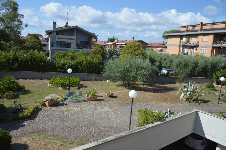 Others 2, Domus Achille Fosco, Roma