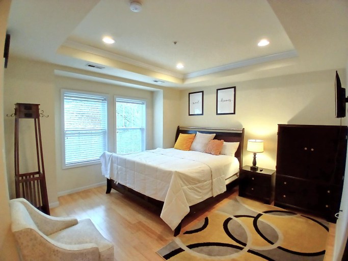 Others 2, Luxurious & Homelike Private Room in DC, Washington D.C.