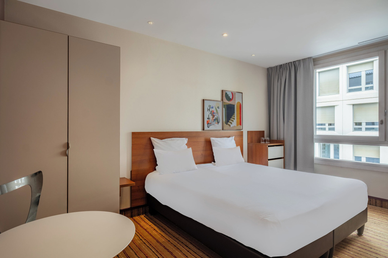 Bedroom 3, Spark by Hilton Lyon Ouest, Rhône