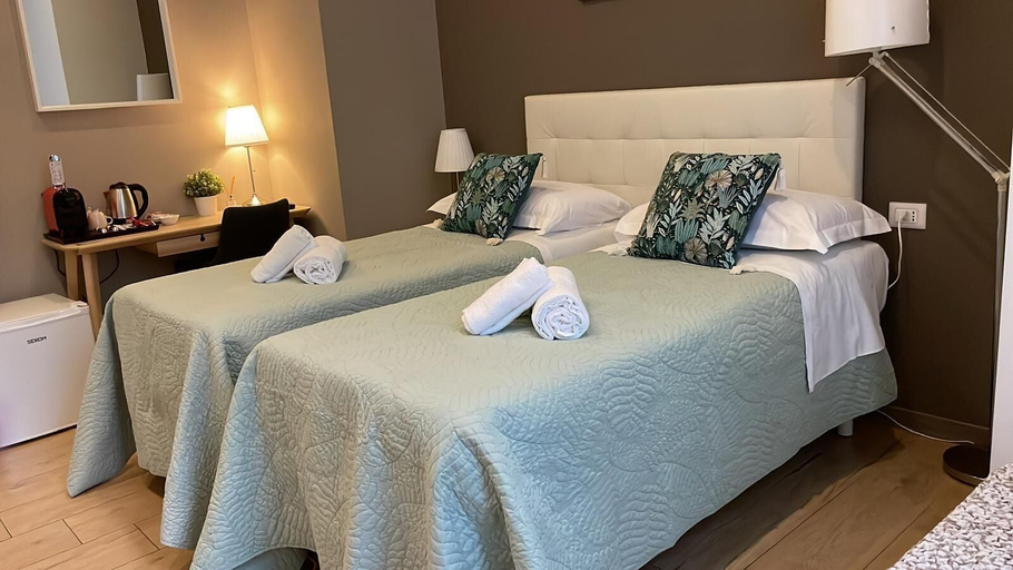 Bedroom 3, Ca'Vour Affittacamere, La Spezia