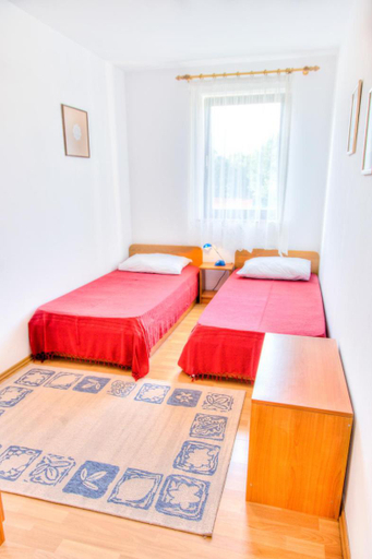 Bedroom 5, Apartment 2011, Fažana
