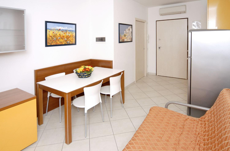 Food & Drinks, Luminous flat with shared garden next to the sea, Venezia