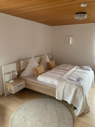 Others 2, Pension zur Sonnenalb, Reutlingen