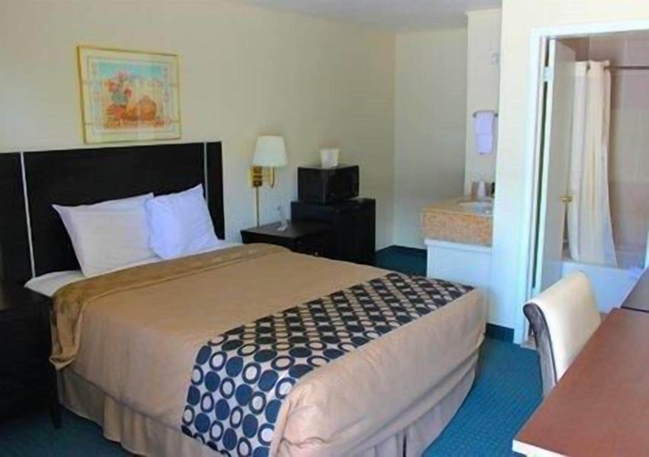 Room, Rodeway Inn, Uintah