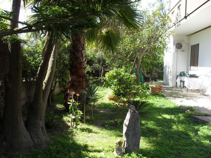 Others 4, Casa Vacanze"Il Bouganville", Carbonia-Iglesias