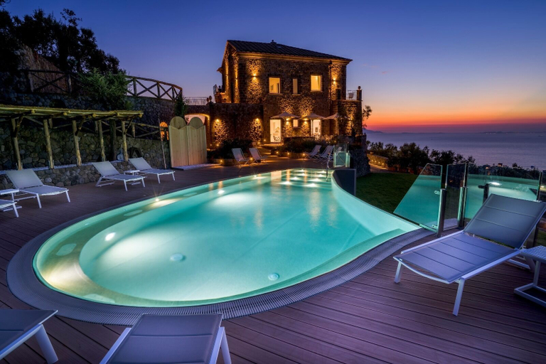 Pool 5, Villa Breathtaking View Near Nerano, Napoli