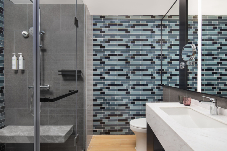 Bathroom 2, Fairfield By Marriott Yangshuo, Guilin