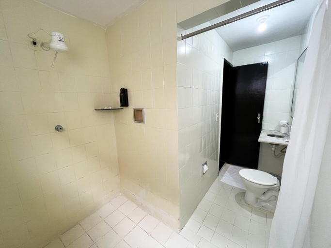 Bathroom 4, Hotel Montana Aeroporto by Bsb Inn, Brasília