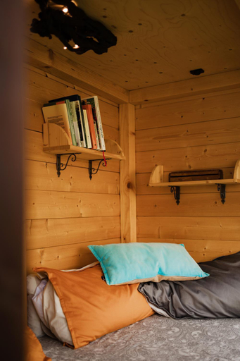 Bedroom 2, Le Calvie, country house, Macerata