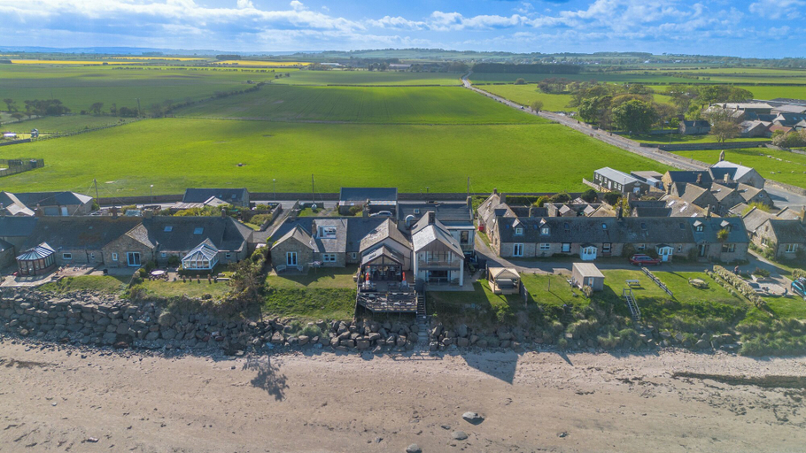 Beach 3, Captain's Cove - North East Escapes, Northumberland