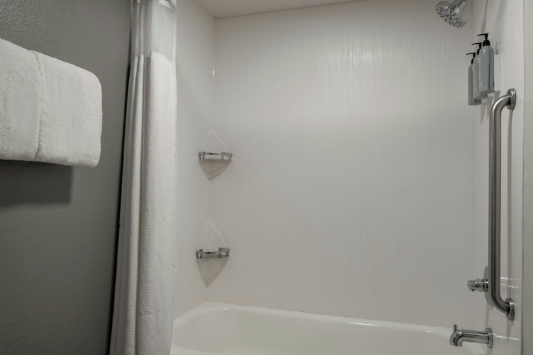 Bathroom 4, Courtyard by Marriott Gulf Shores Craft Farms, Baldwin