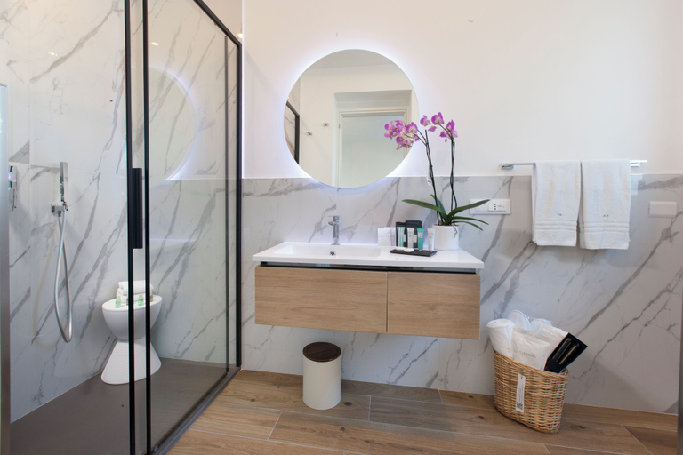 Room 3, Design Villa With Infinity Pool & Li Galli View, Napoli