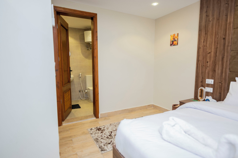 Room 2, Amon Pyramids View Inn, Al-Ahram