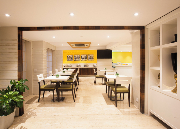 Food & Drinks 5, Hotel Bawa Continental, Mumbai Suburban