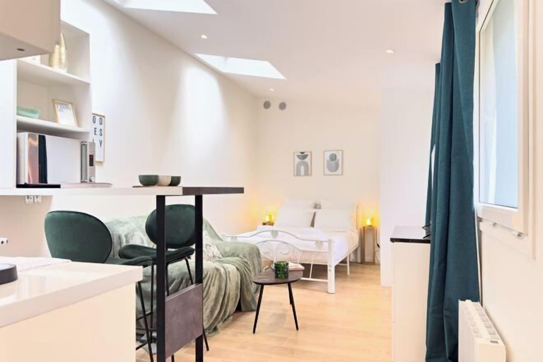 Room 2, Montparnasse 2 - Studio, Paris