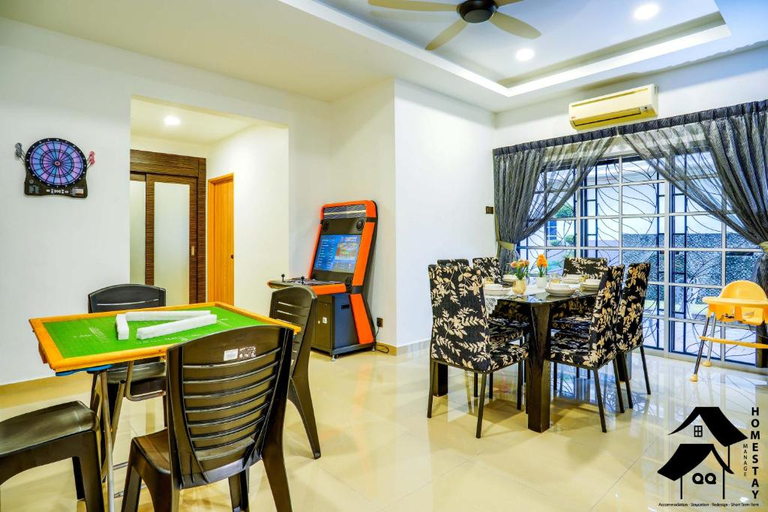 Bedroom 3, Seremban Bungalow Cosy Homestay 舒适宽阔独立式洋房, Seremban