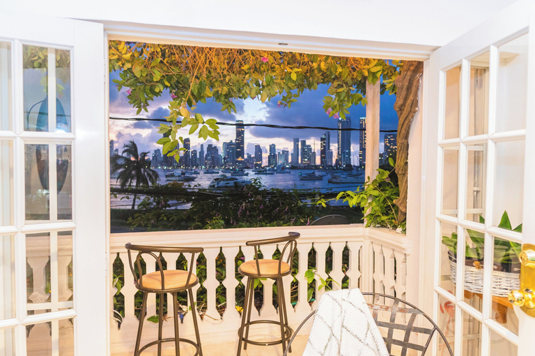 Balcony view, Casa La Condesa, Cartagena de Indias