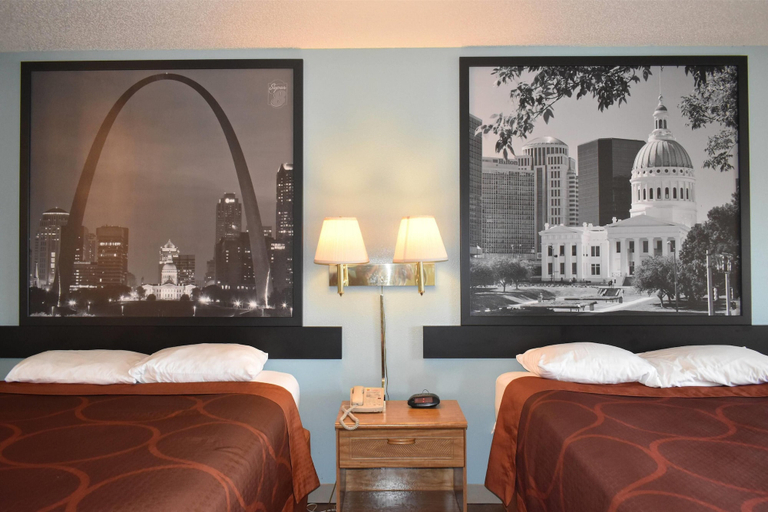 Bedroom 3, Super 8 by Wyndham Carthage, Jasper