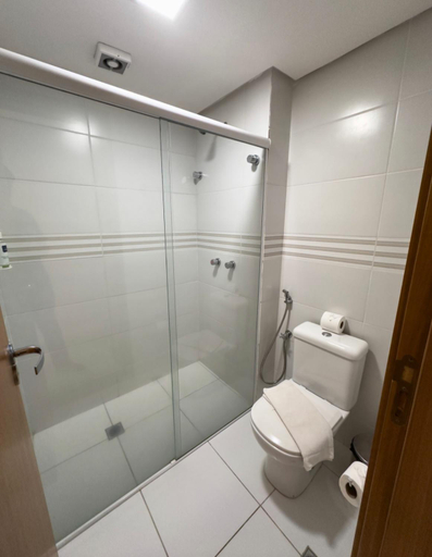 Bathroom 3, Atrium Thermas Residence Service, Caldas Novas