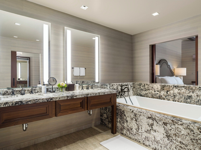 Bathroom 4, Vinarosa Resort & Spa, Sonoma