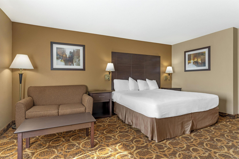 Bedroom 3, Best Western Northwest Inn, Dallas