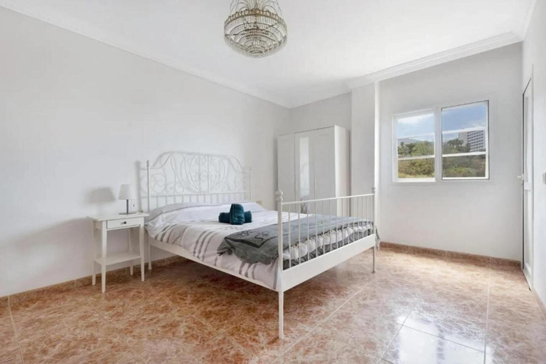 Bedroom 3, 2-bed House Sleeps 4 With Free Parking, Santa Cruz de Tenerife