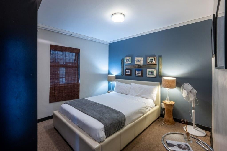 Others 3, ITC Hospitality Group Two Bedrooms Icon Building, City of Cape Town