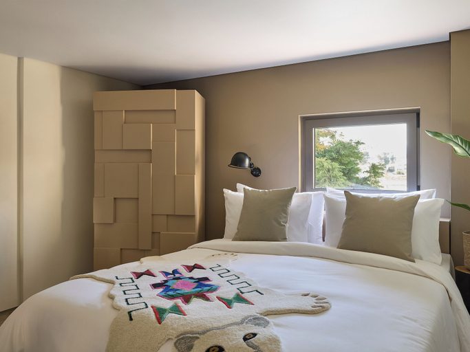 Bedroom 3, Grecotel Astir Palace, East Macedonia and Thrace