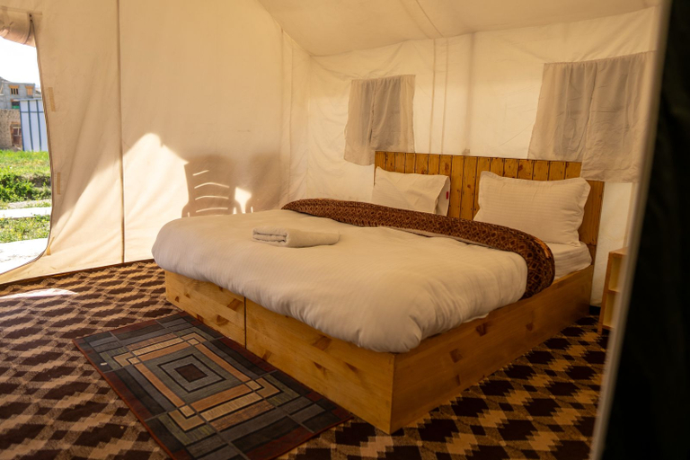 Others 5, Norfesela Retreat, Kargil