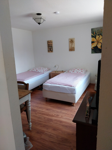 Bedroom 5, Zimmervermietung Hohenlockstedt, Steinburg